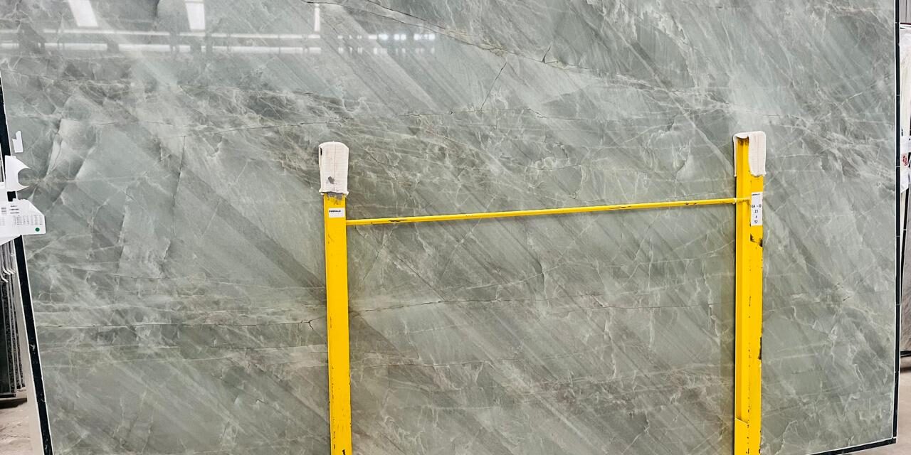 Large format slab showcasing diagonal natural patterns.